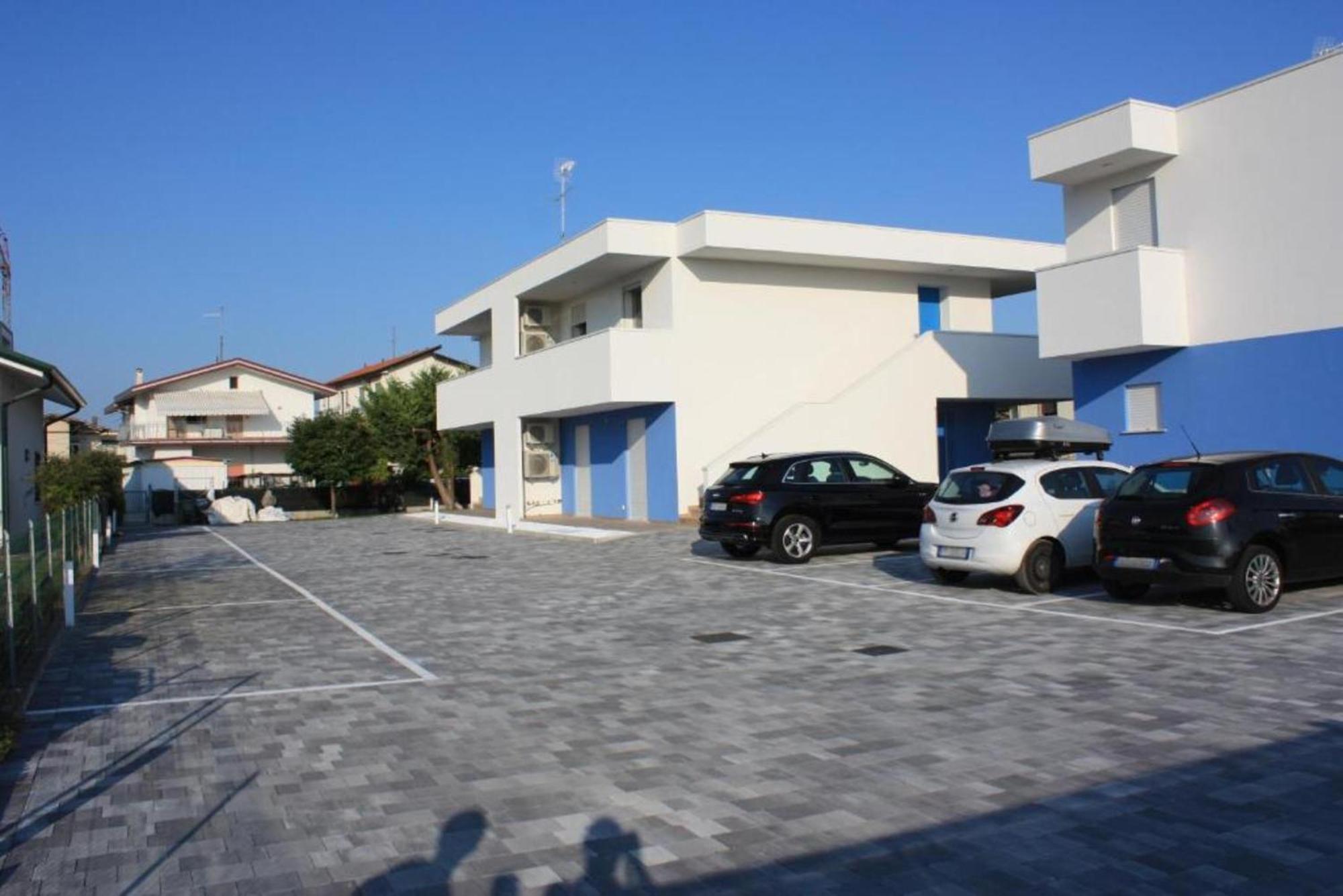 Residence Blumar Jesolo Golf Club Bagian luar foto
